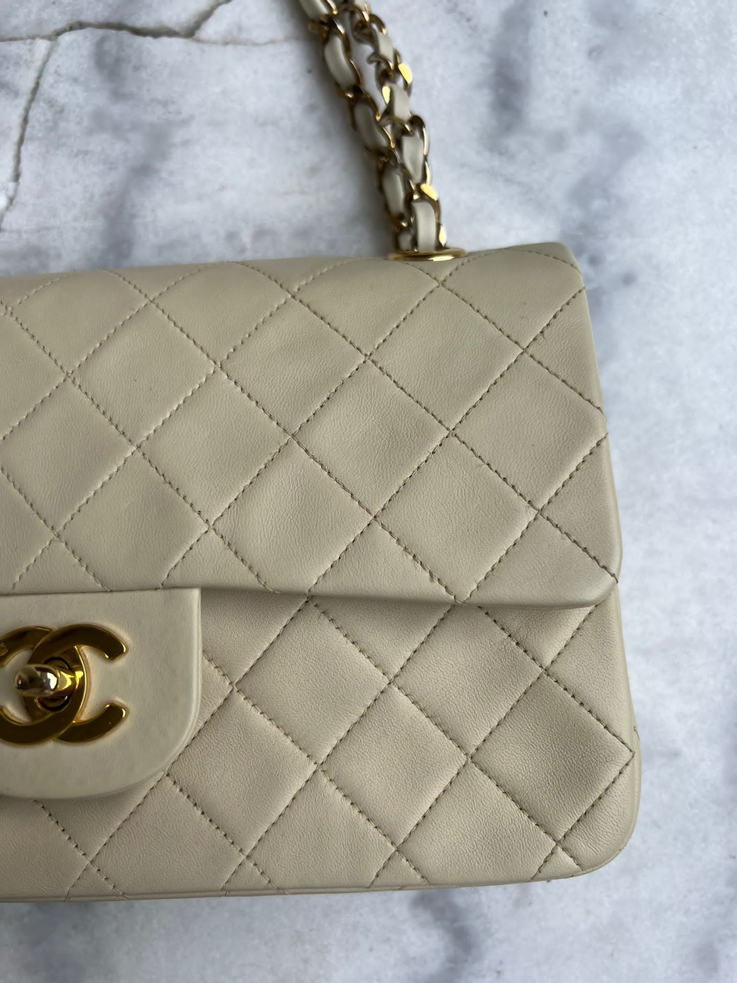 Classic double flap