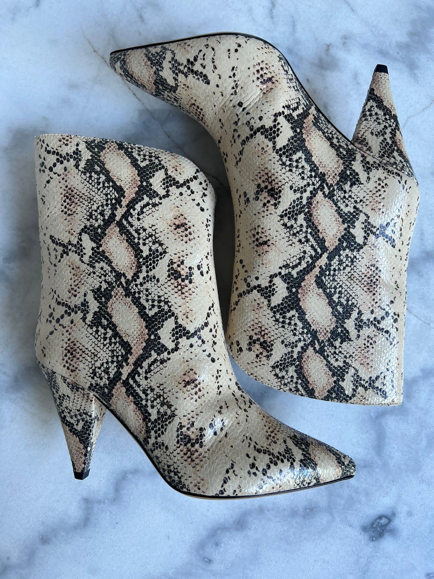 Leinee boots Size 37 EU