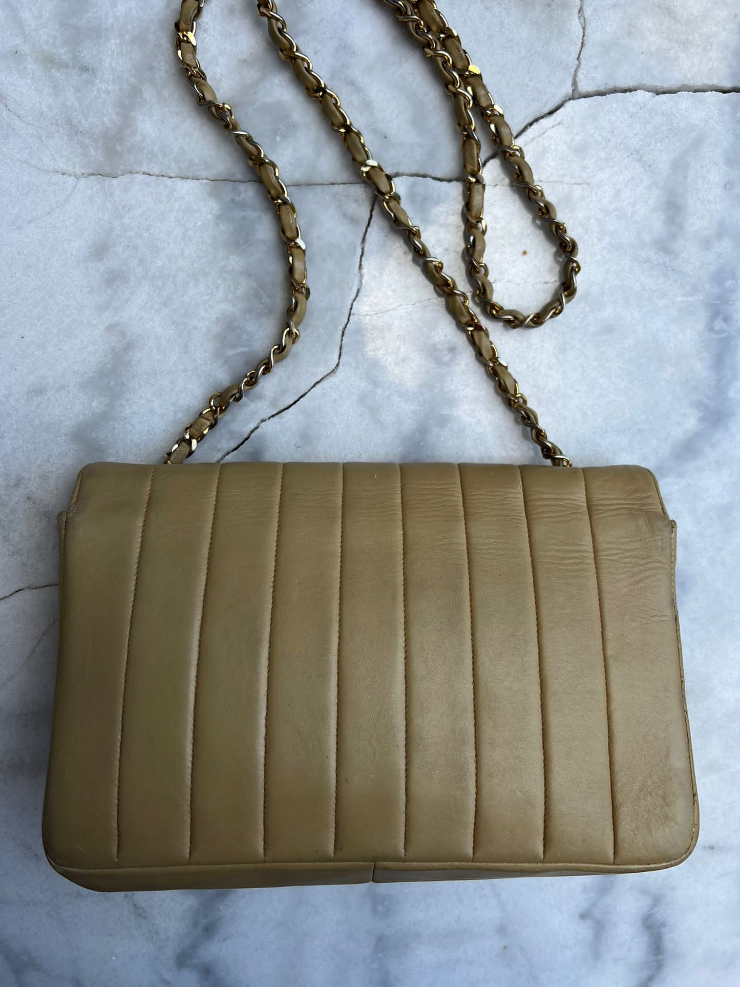 Vintage Diana single flap