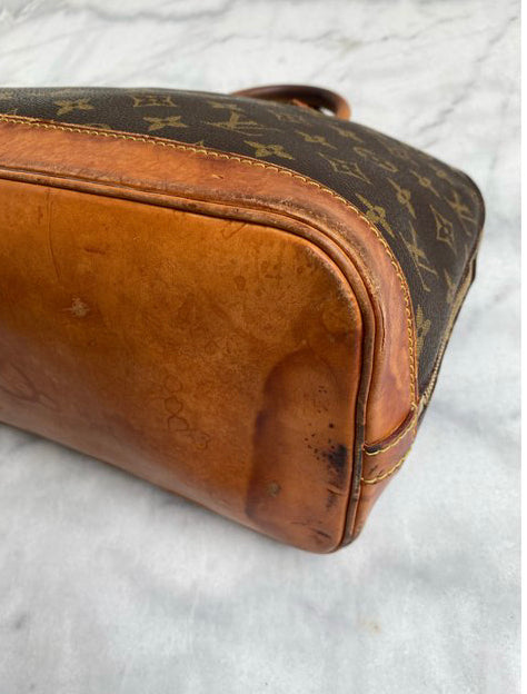 Alma leather handbag