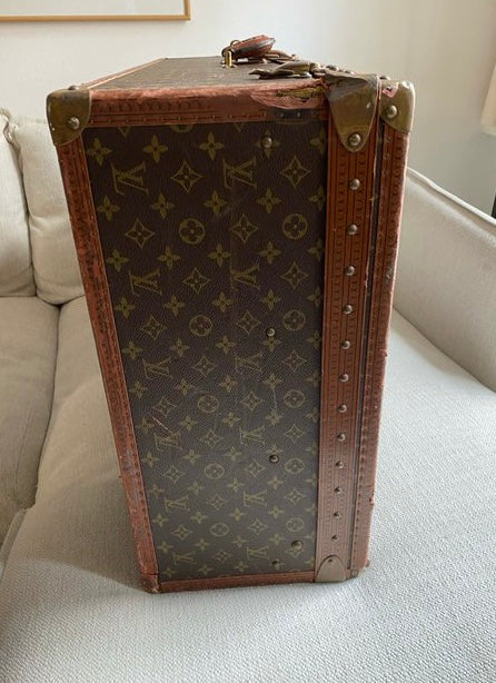 Leather travel bag
