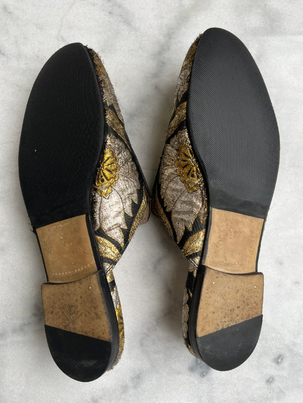 Cloth sandals Size 37 EU