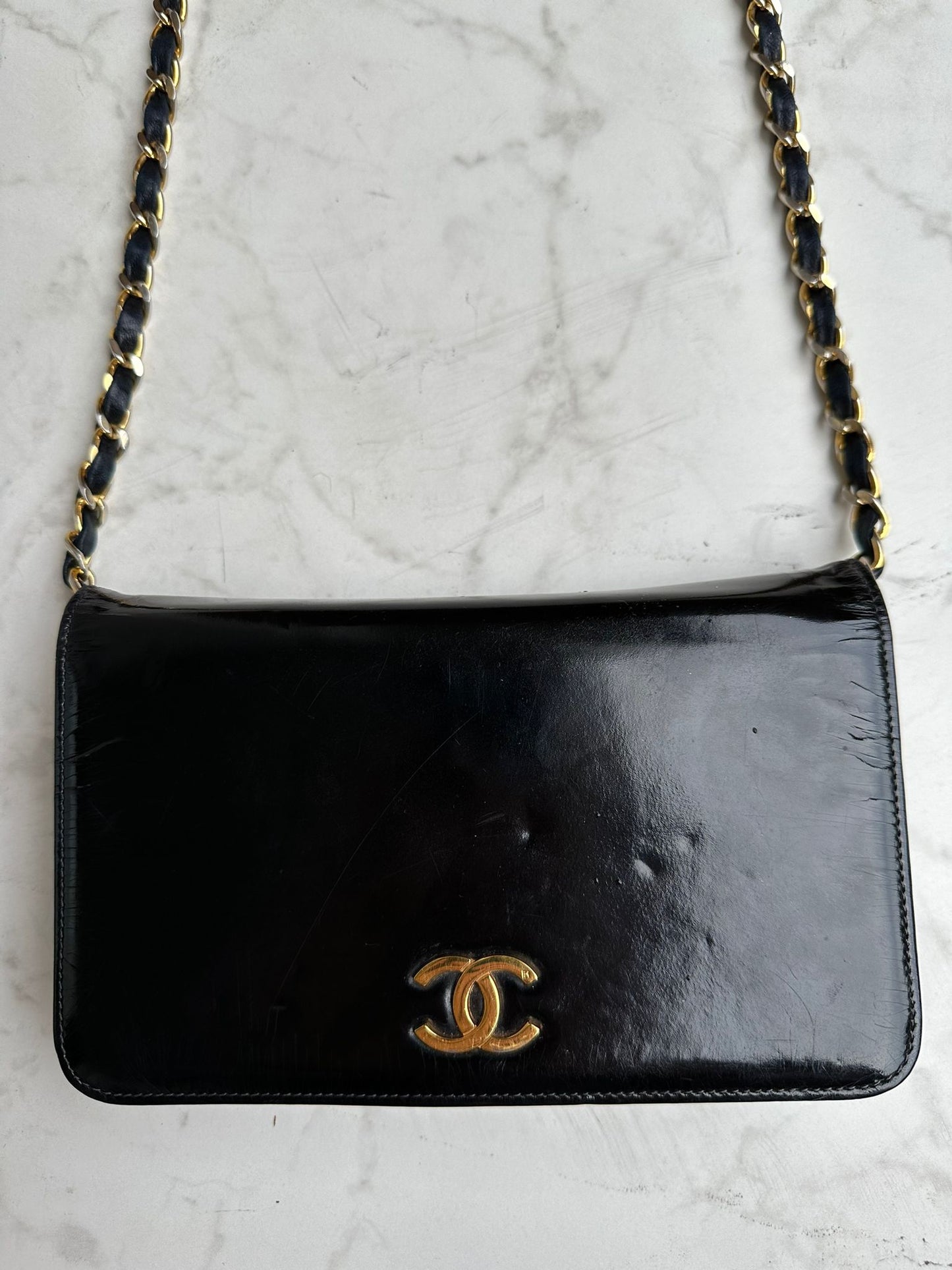 Vintage Wallet on chain