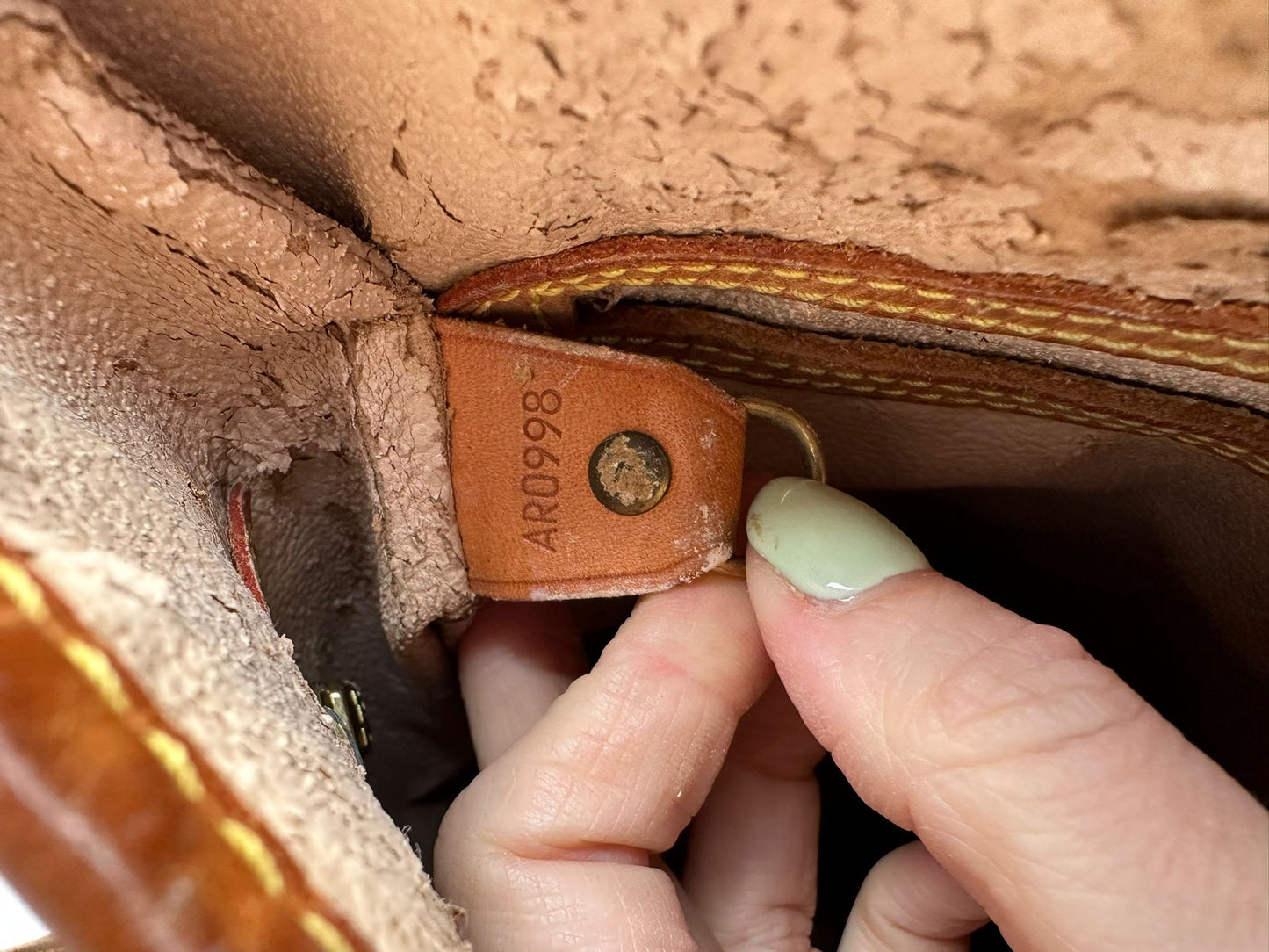 Vintage bucket PM bag