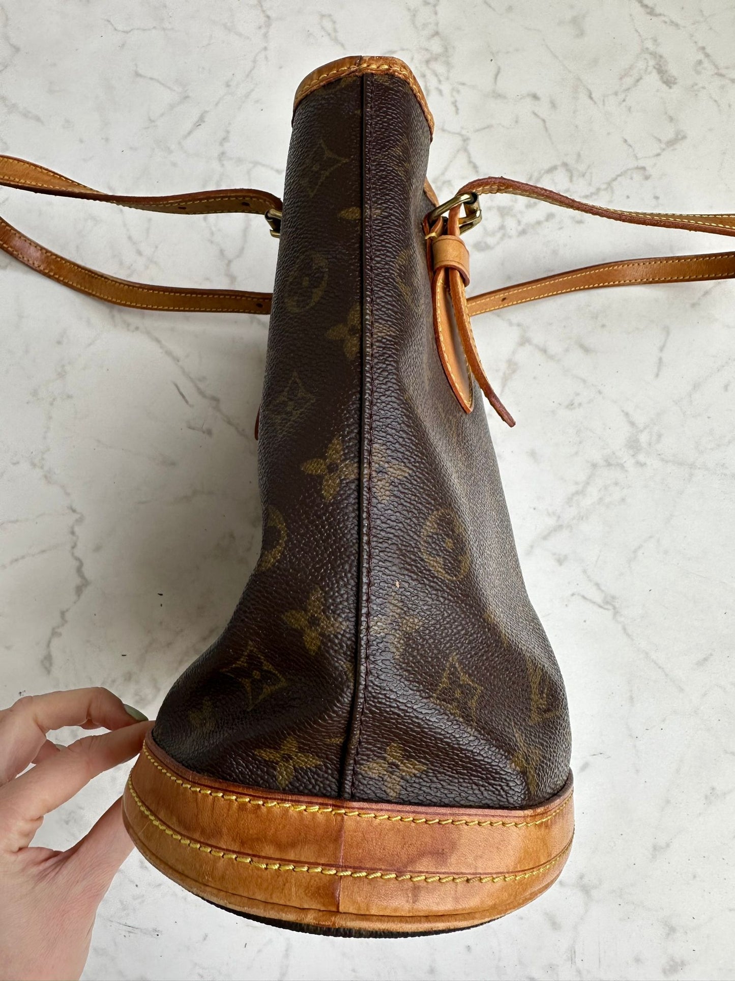 Vintage bucket PM bag