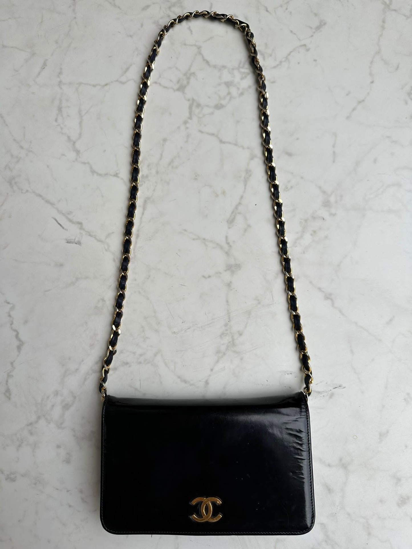 Vintage Wallet on chain