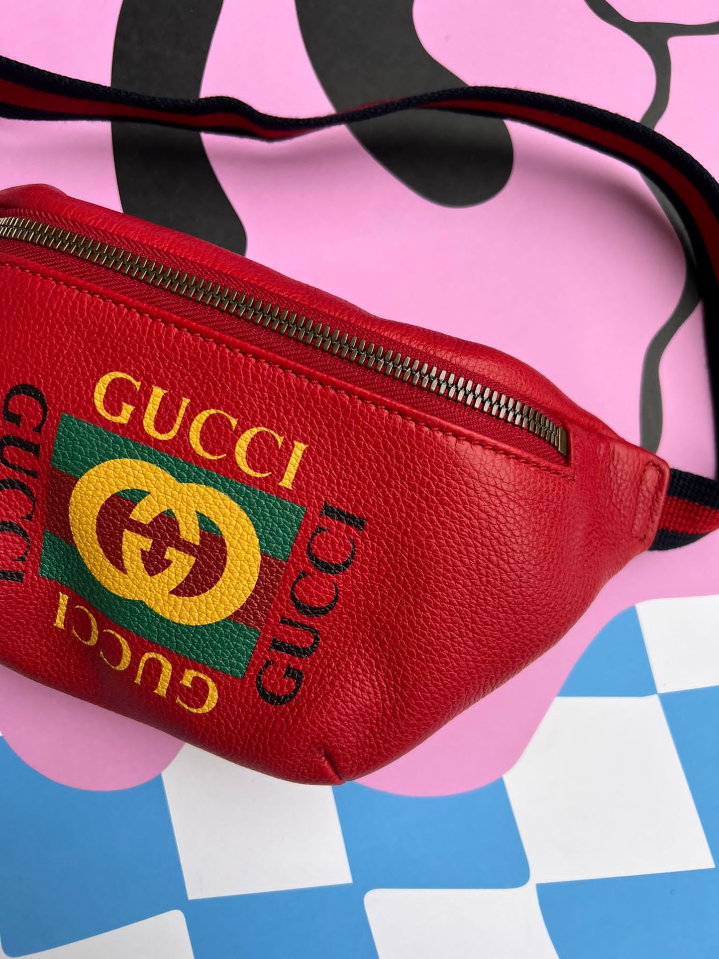 Coco Capitán clutch bag