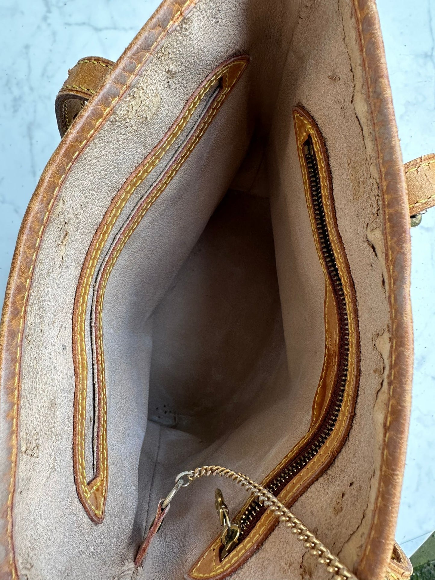 Vintage bucket PM bag