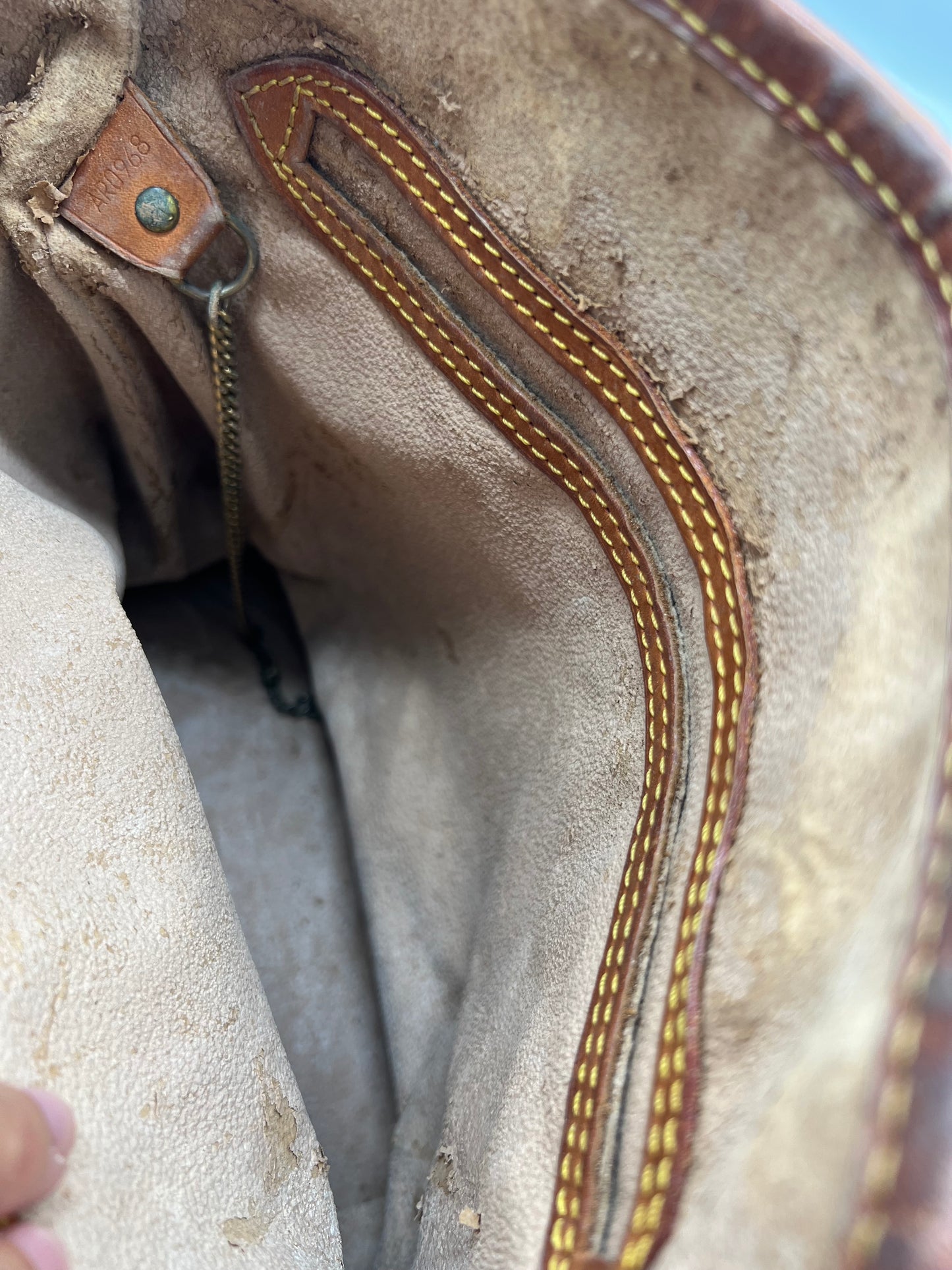Bucket bag