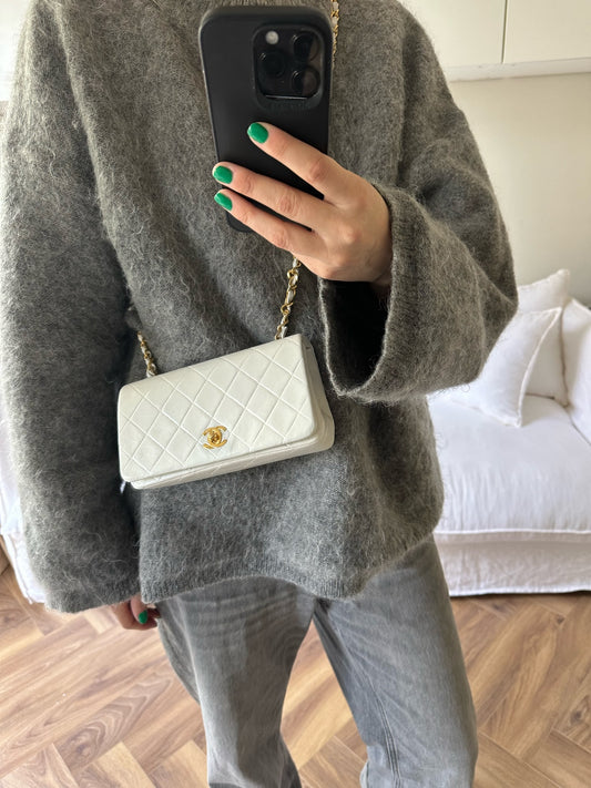 Classic single flap bag