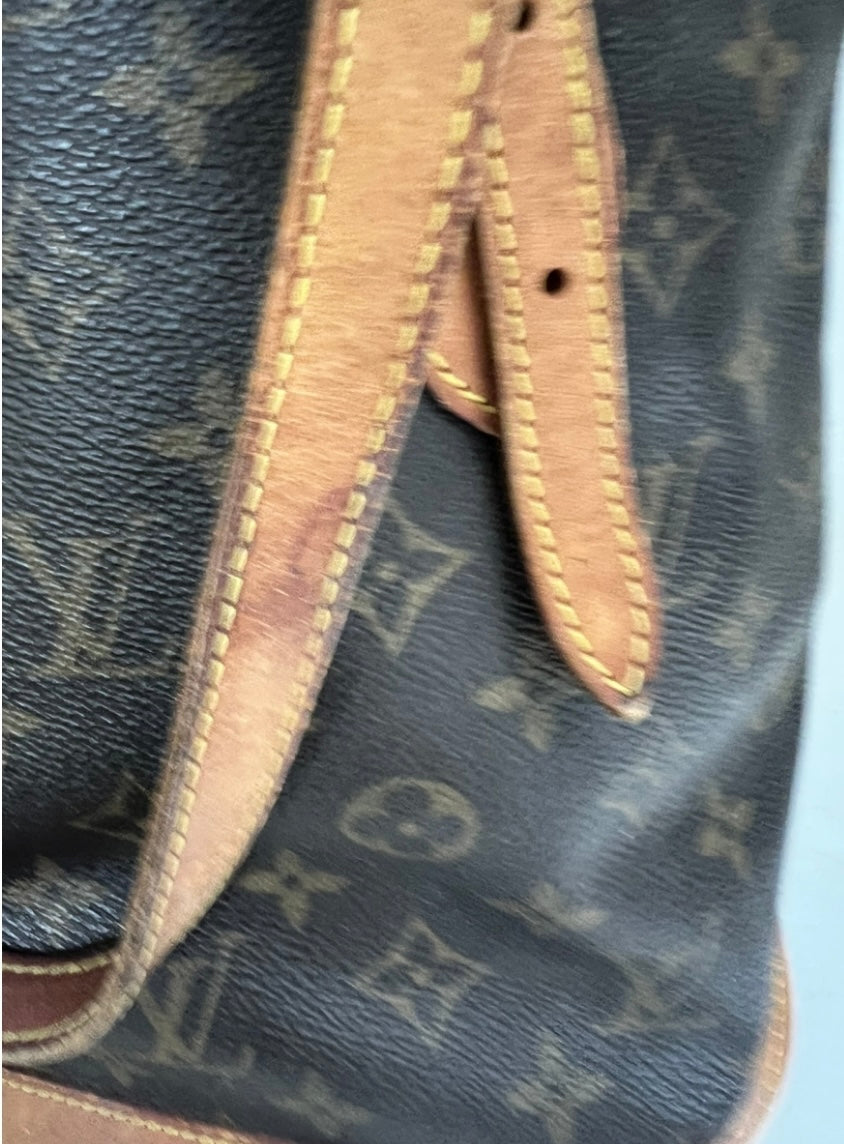 Pm bucket bag