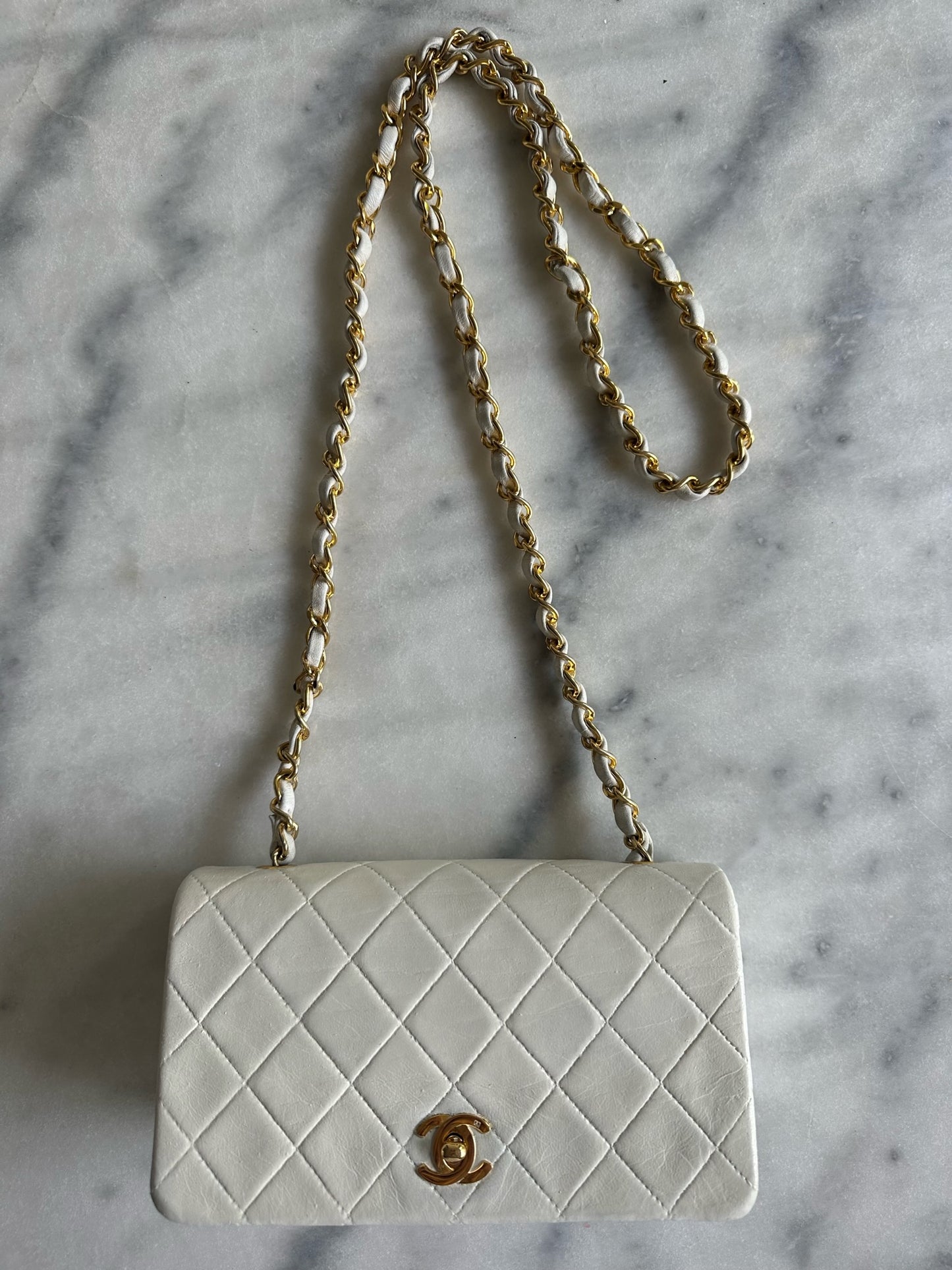 Classic single flap bag