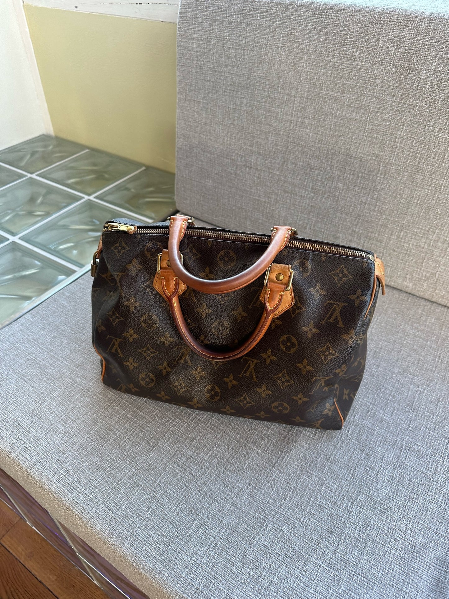 Vintage Speedy 30