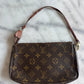 Louis Vuitton Pochette Accessoire