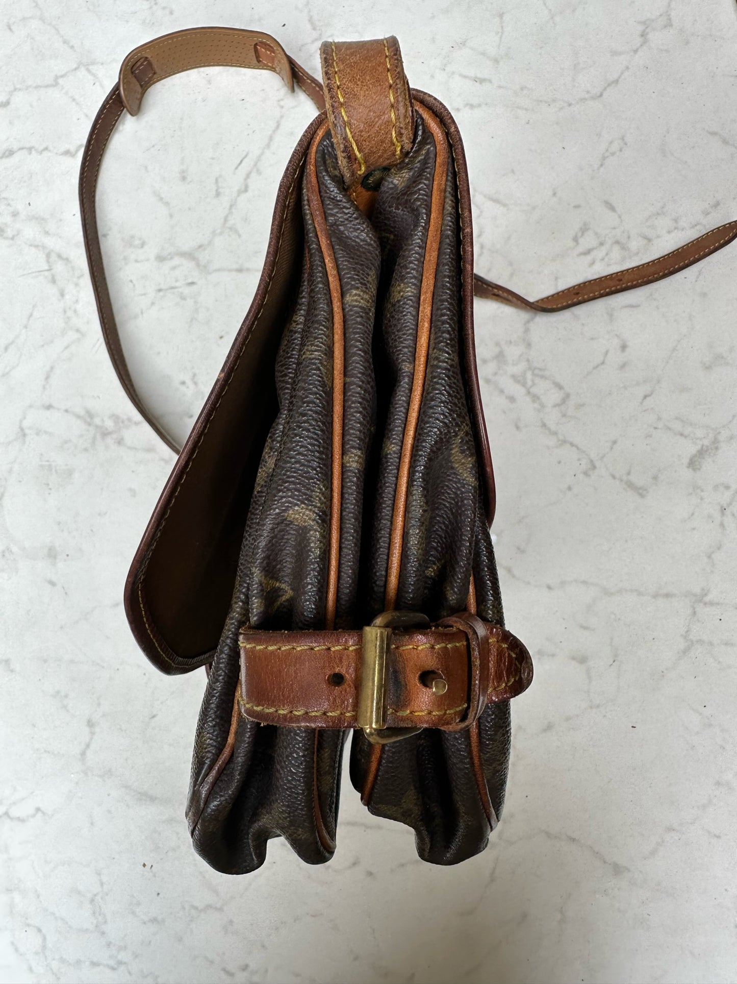 Saumur bag