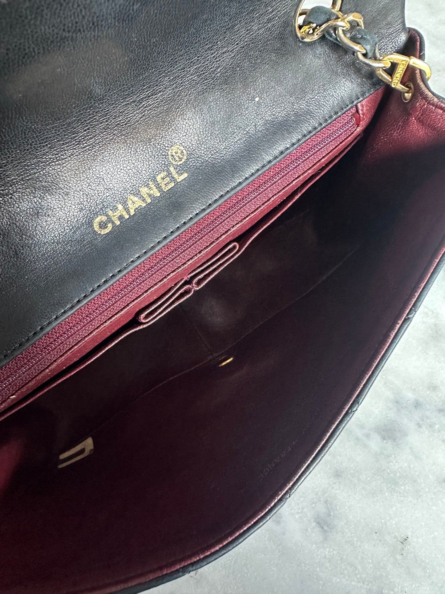 Chanel single full flap