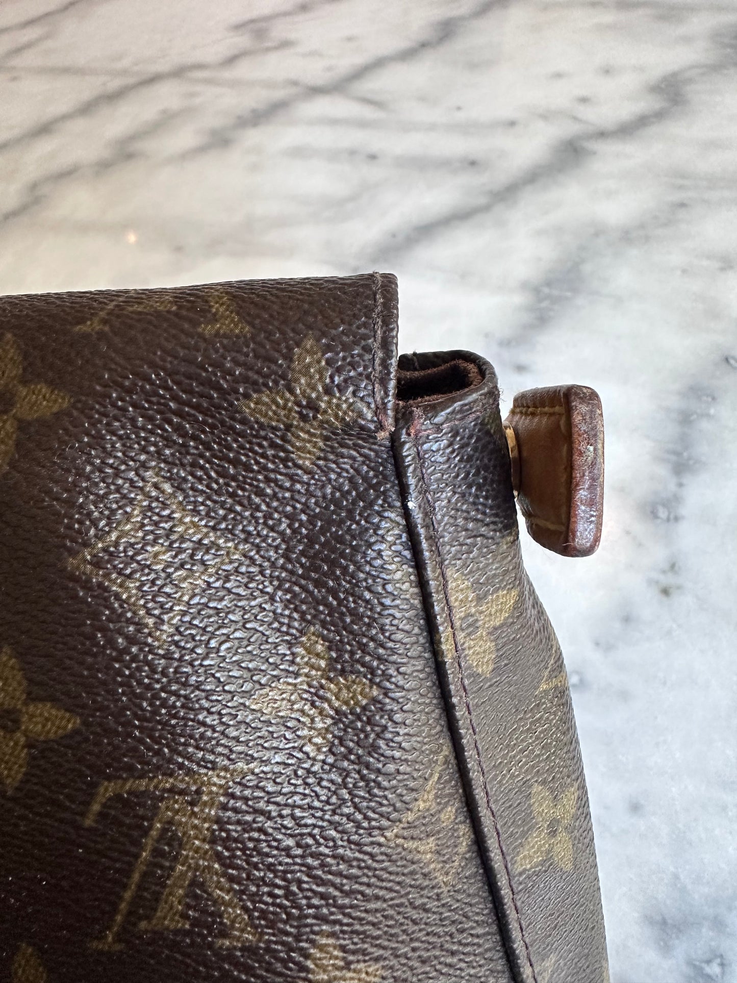 Louis Vuitton Looping