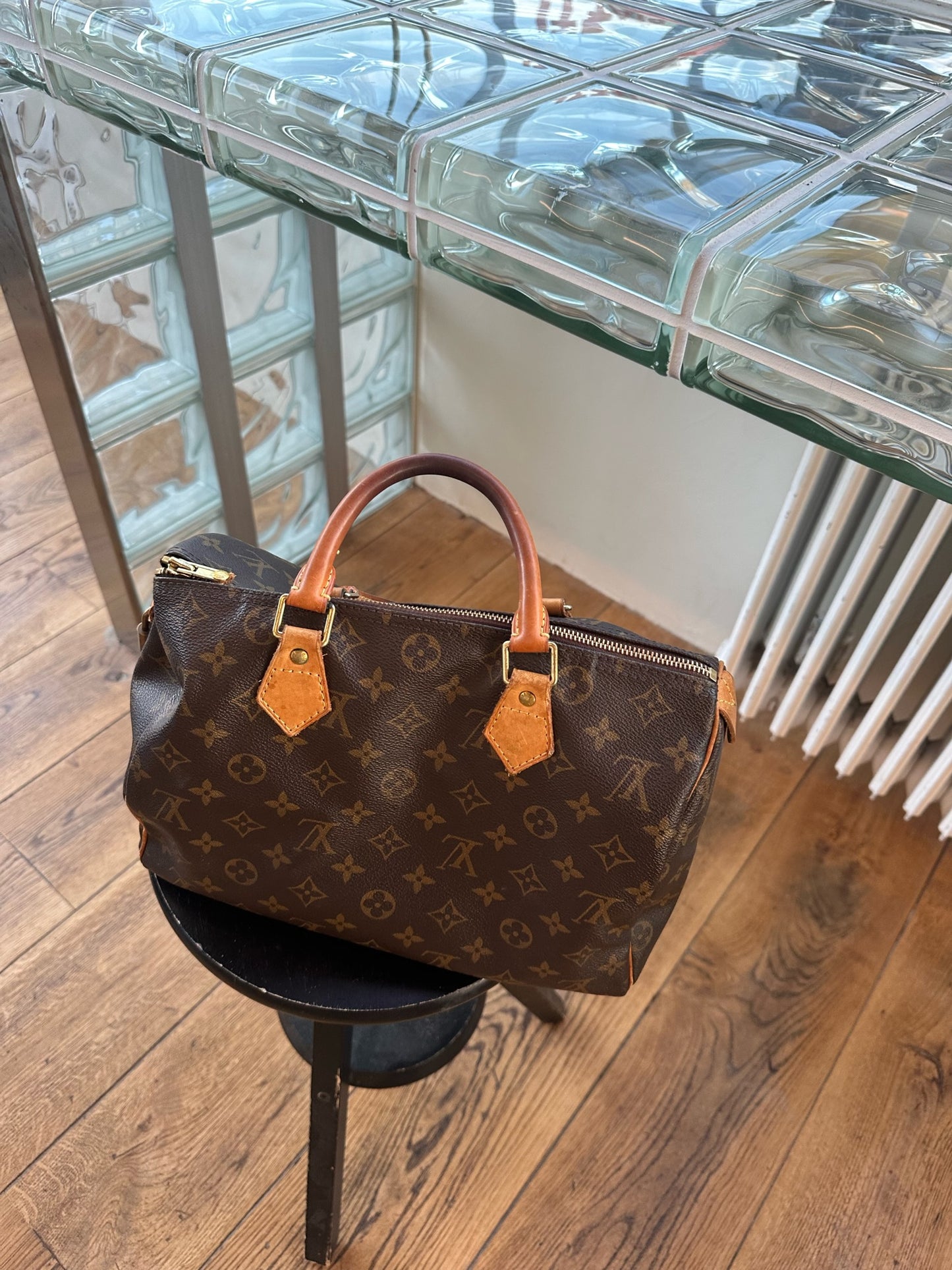 Vintage Speedy 30