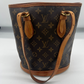Bucket bag