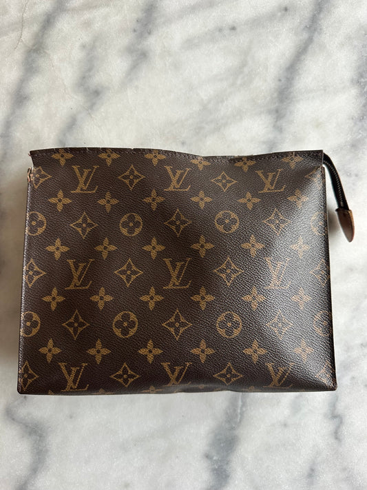Louis Vuitton Toiletry