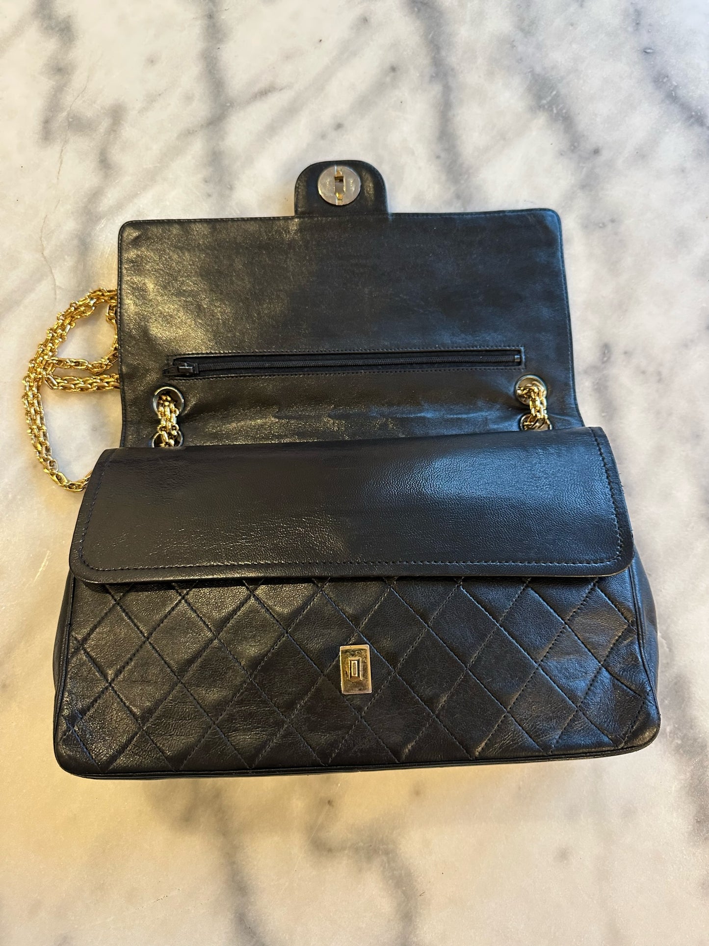 Classic double flap
