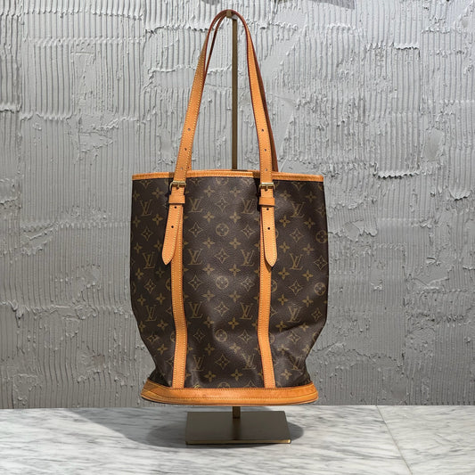 bucket bag