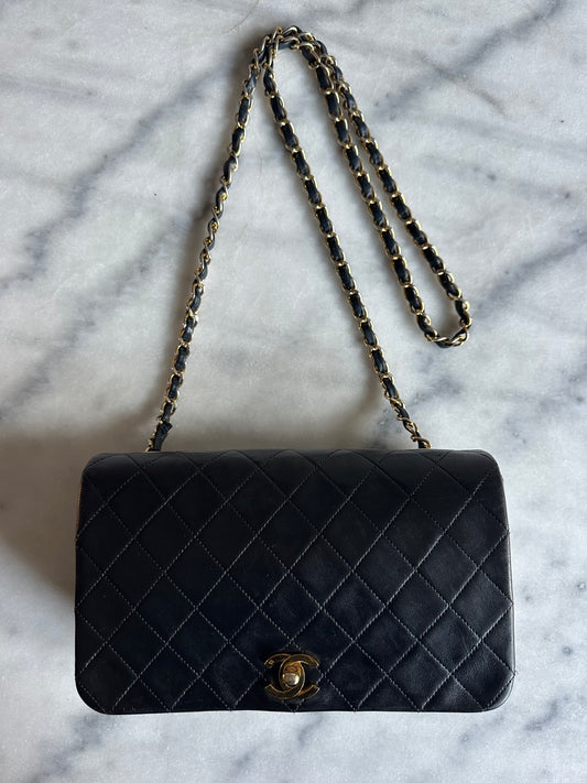 Chanel single full flap