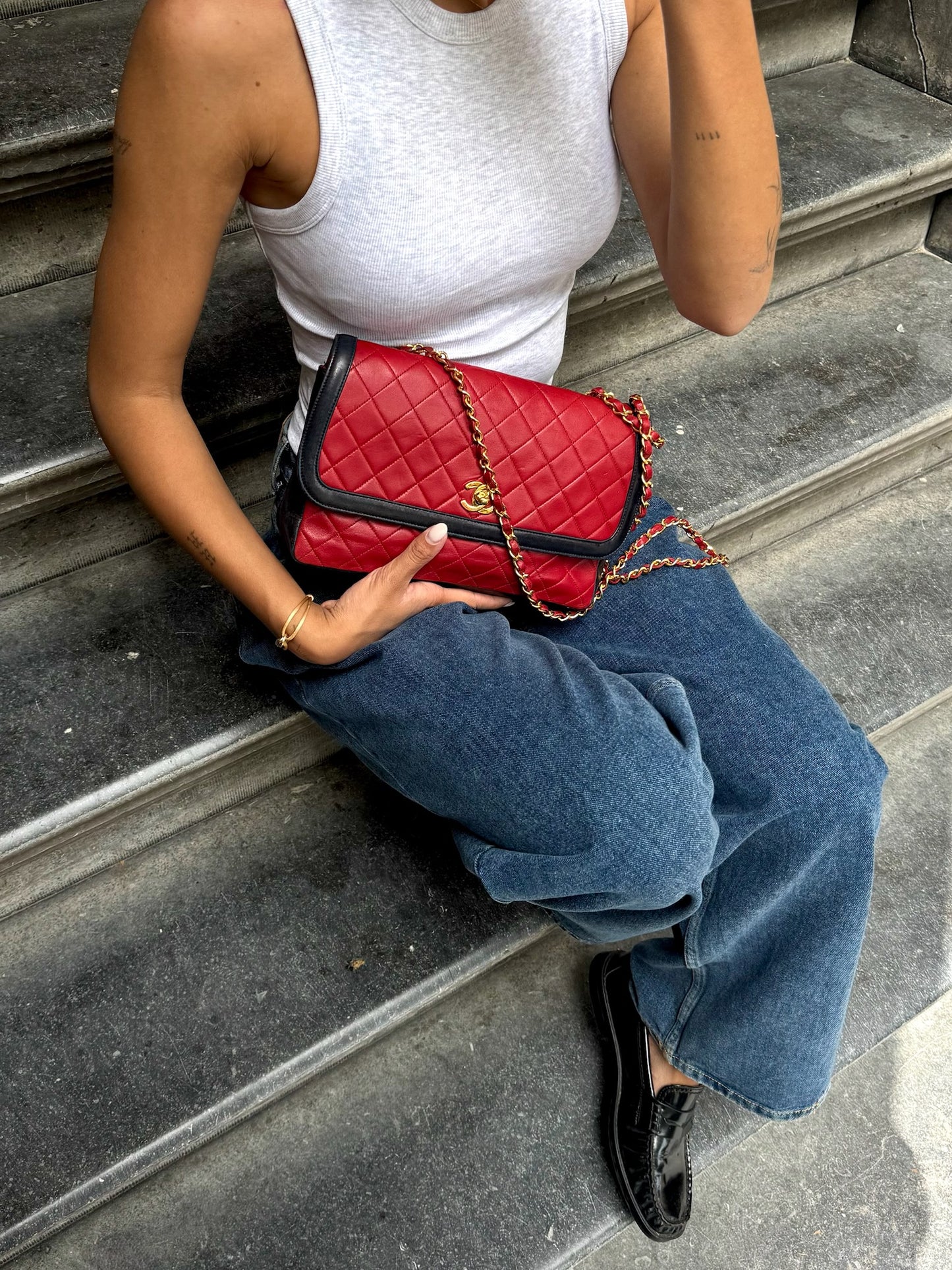 Chanel single flap bag red and black