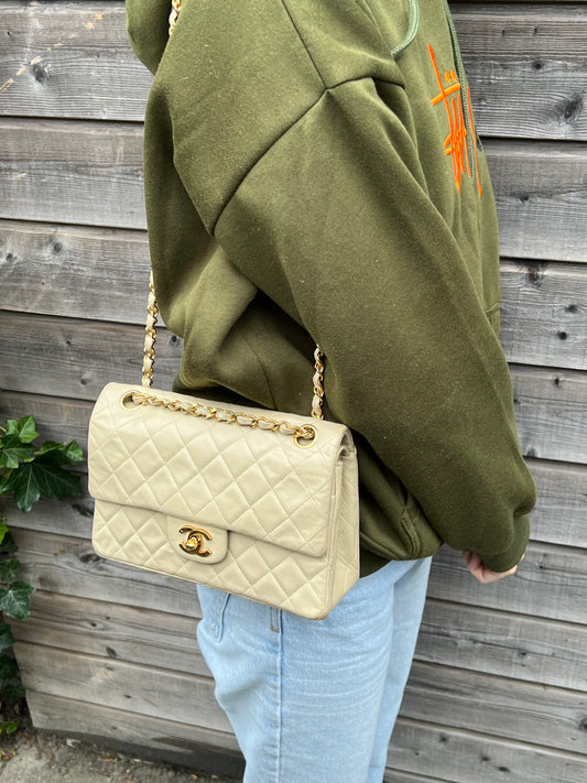 Classic double flap