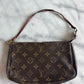 Louis Vuitton Pochette Accessoire