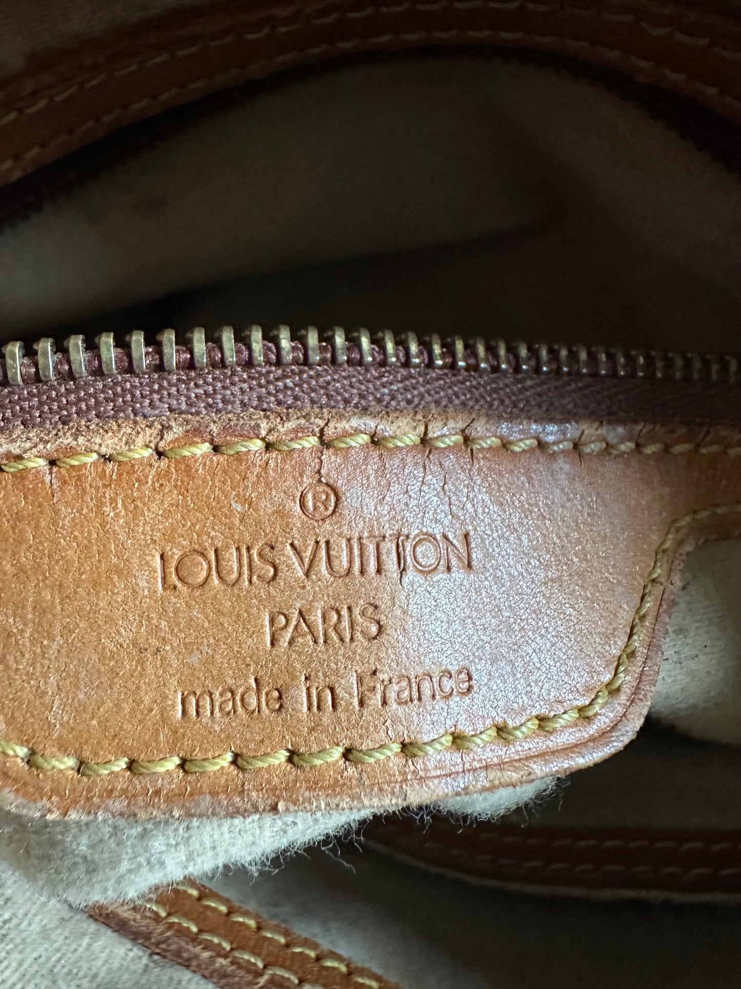 LV Bucket bag