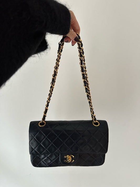 Classic flap bag