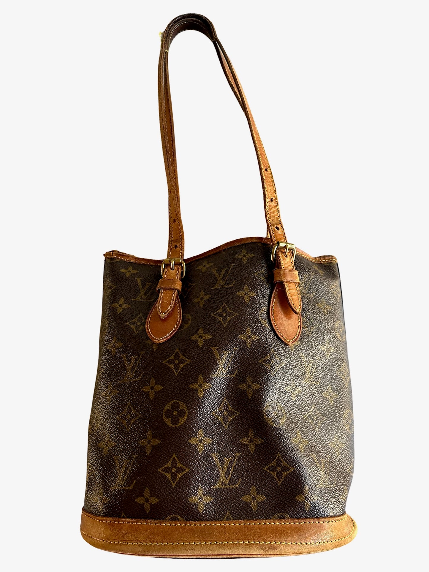 Bucket bag