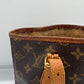 Bucket bag