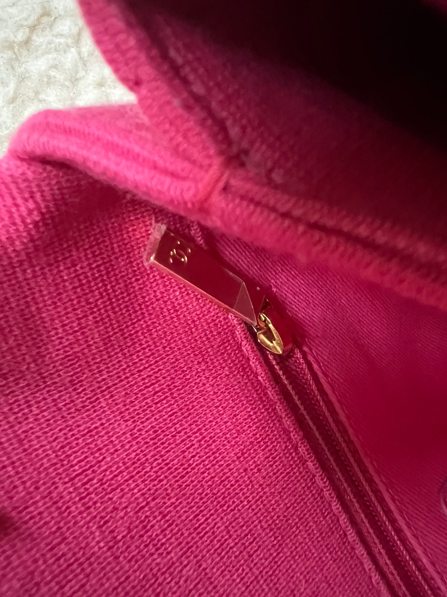 Trendy CC Top handle