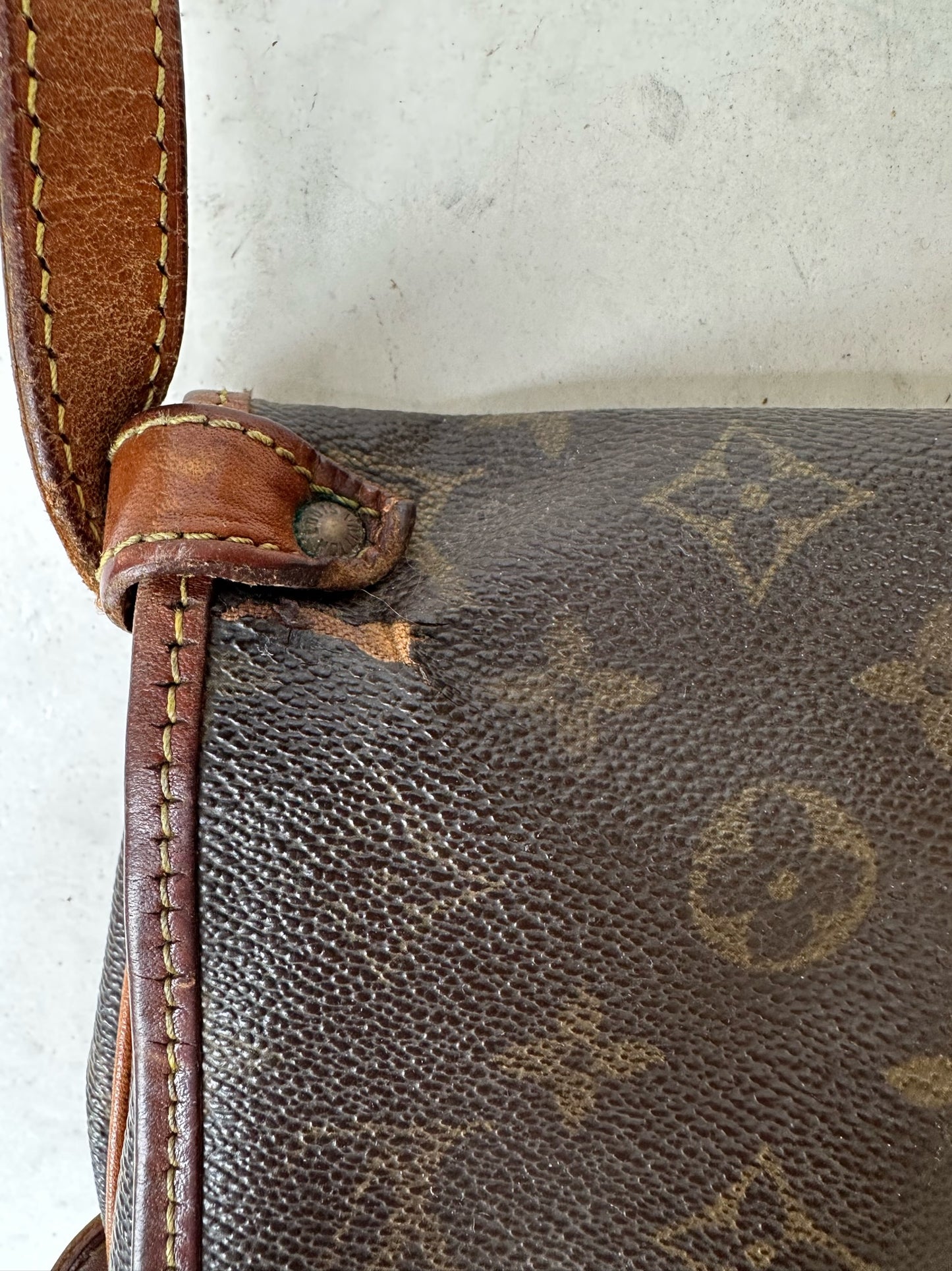 Saumur bag