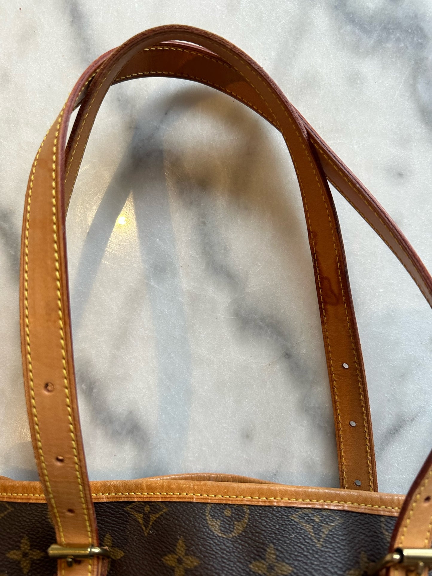 bucket bag