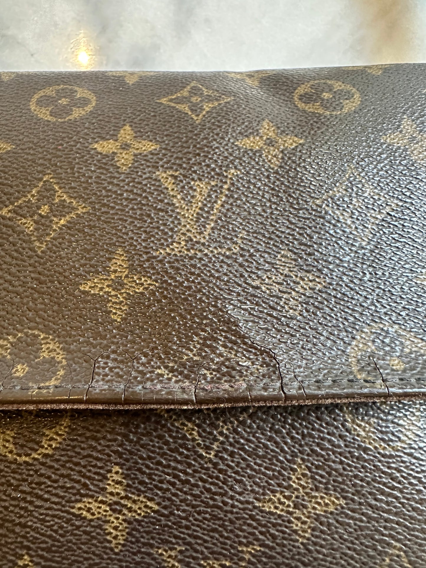 Louis Vuitton Looping
