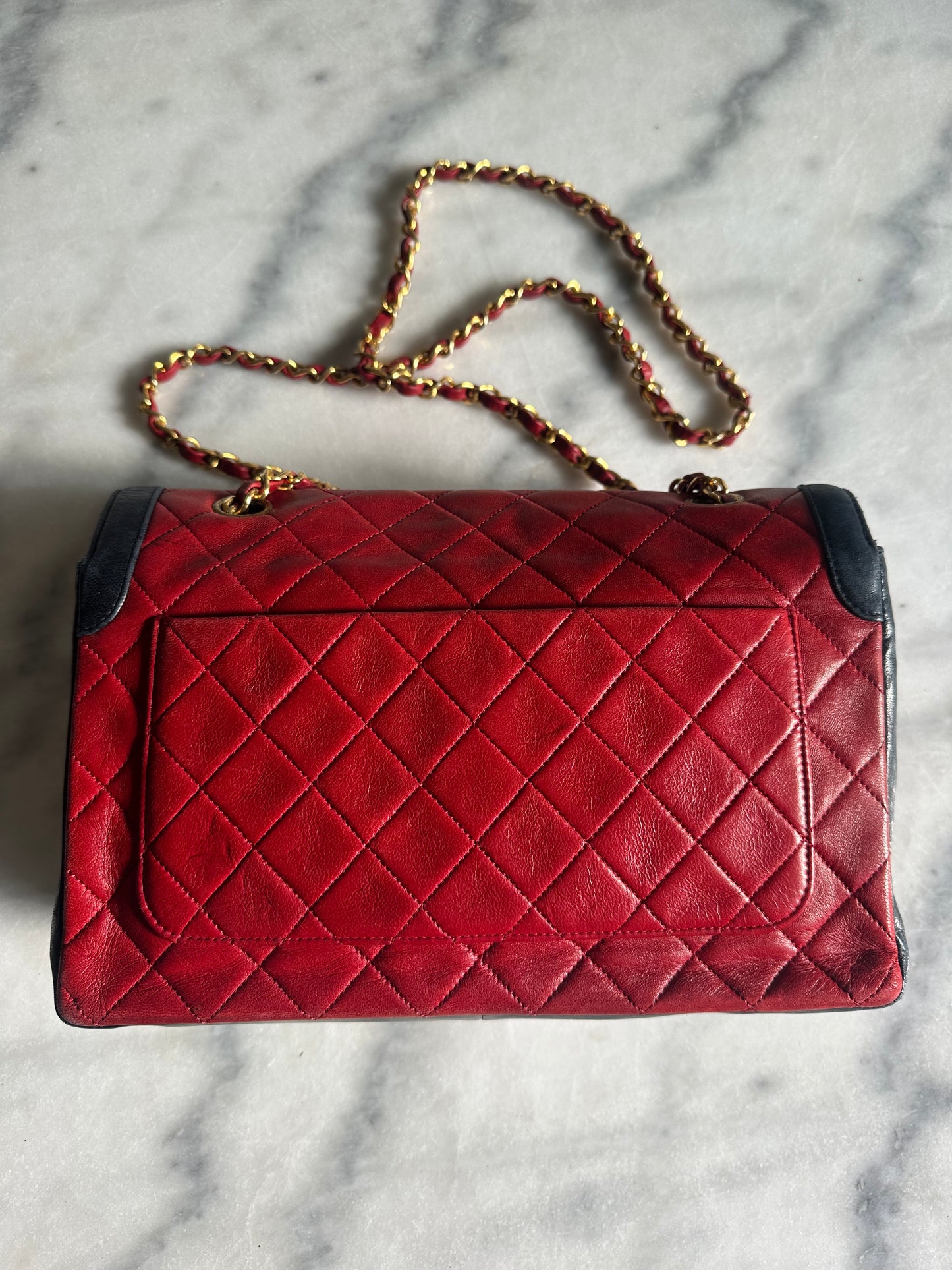 Chanel single flap bag red and black