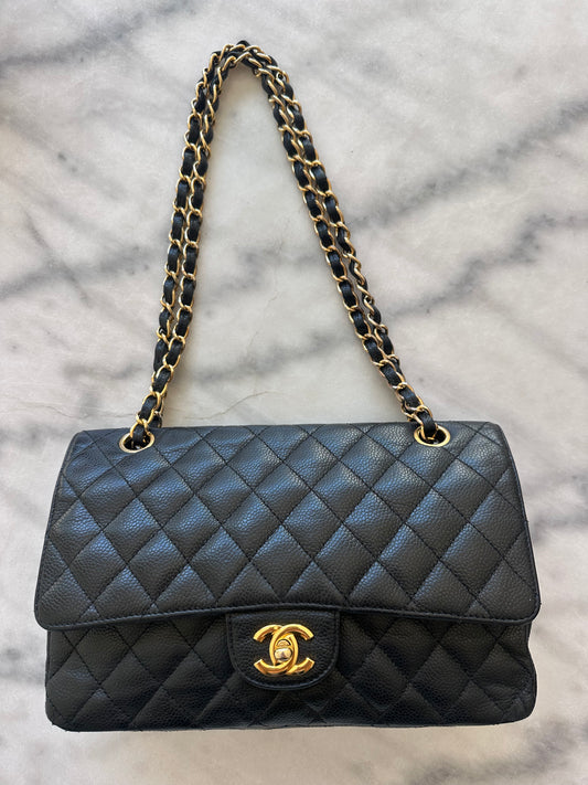 Chanel classic flap caviar