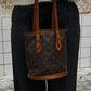 Bucket bag