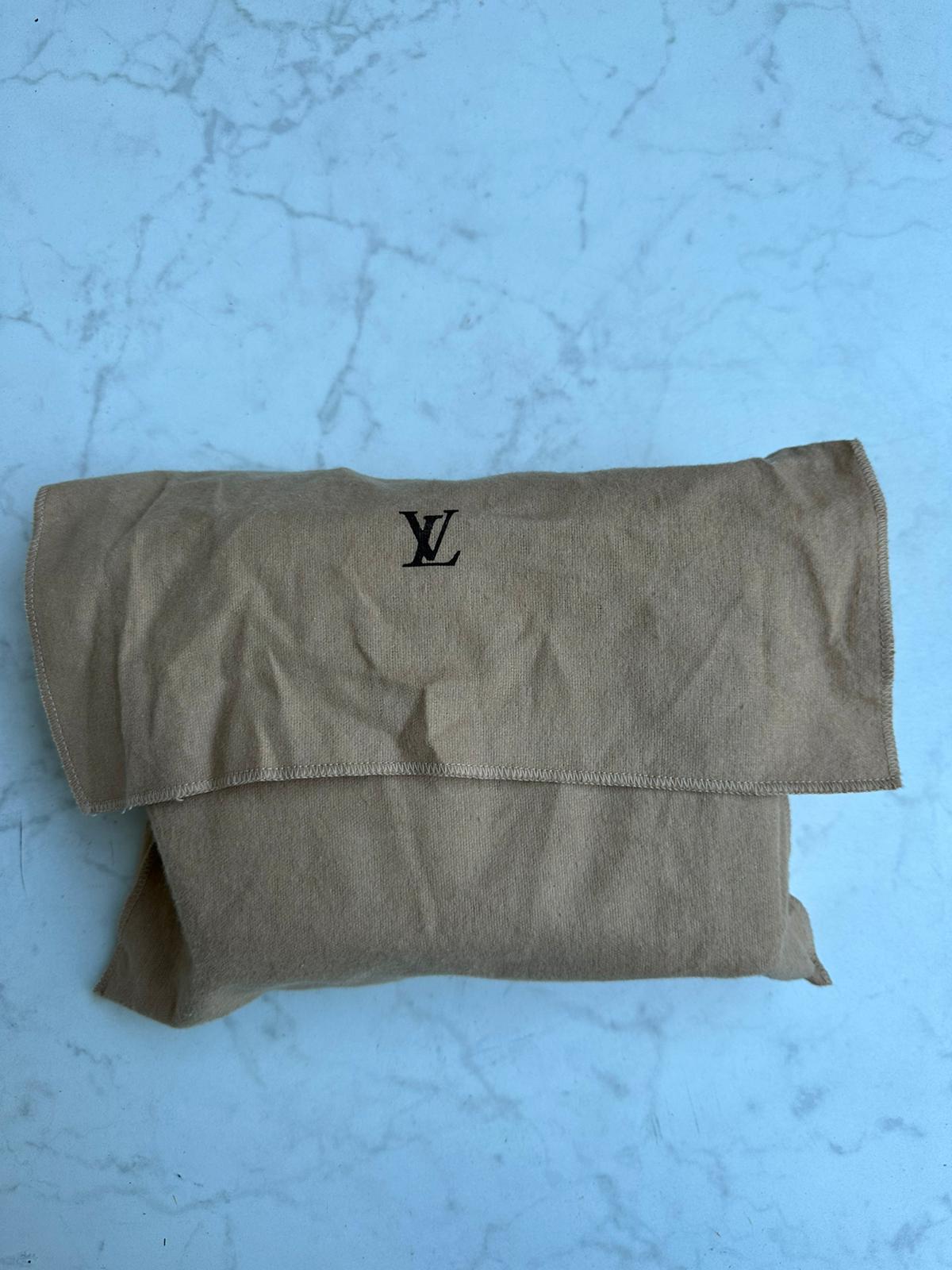 Vintage mott vernis bag