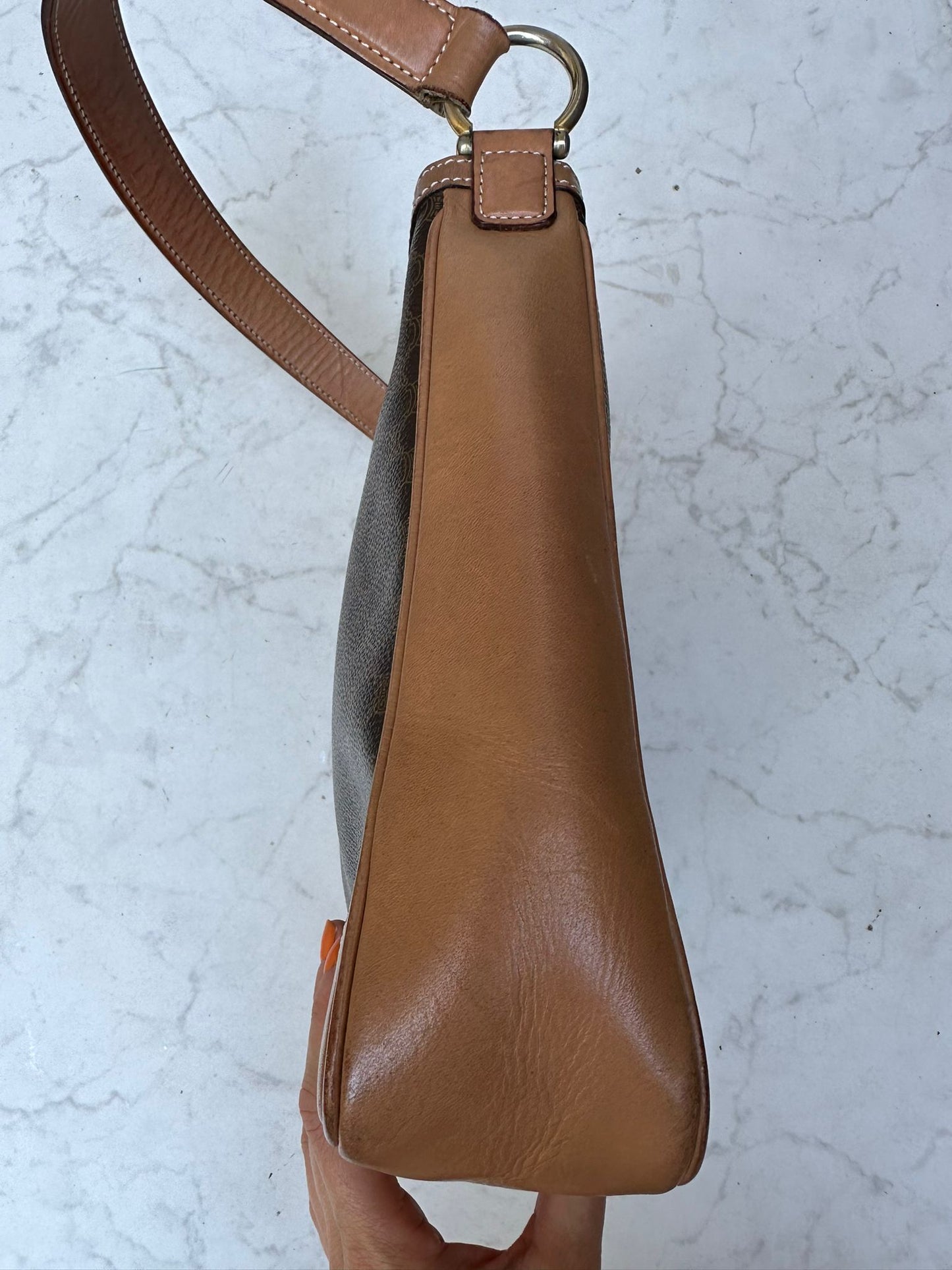 vintage triomphe bag