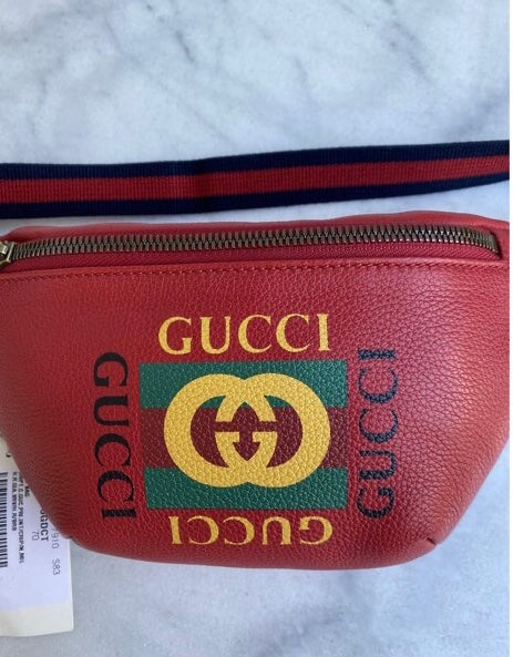 Coco Capitán clutch bag