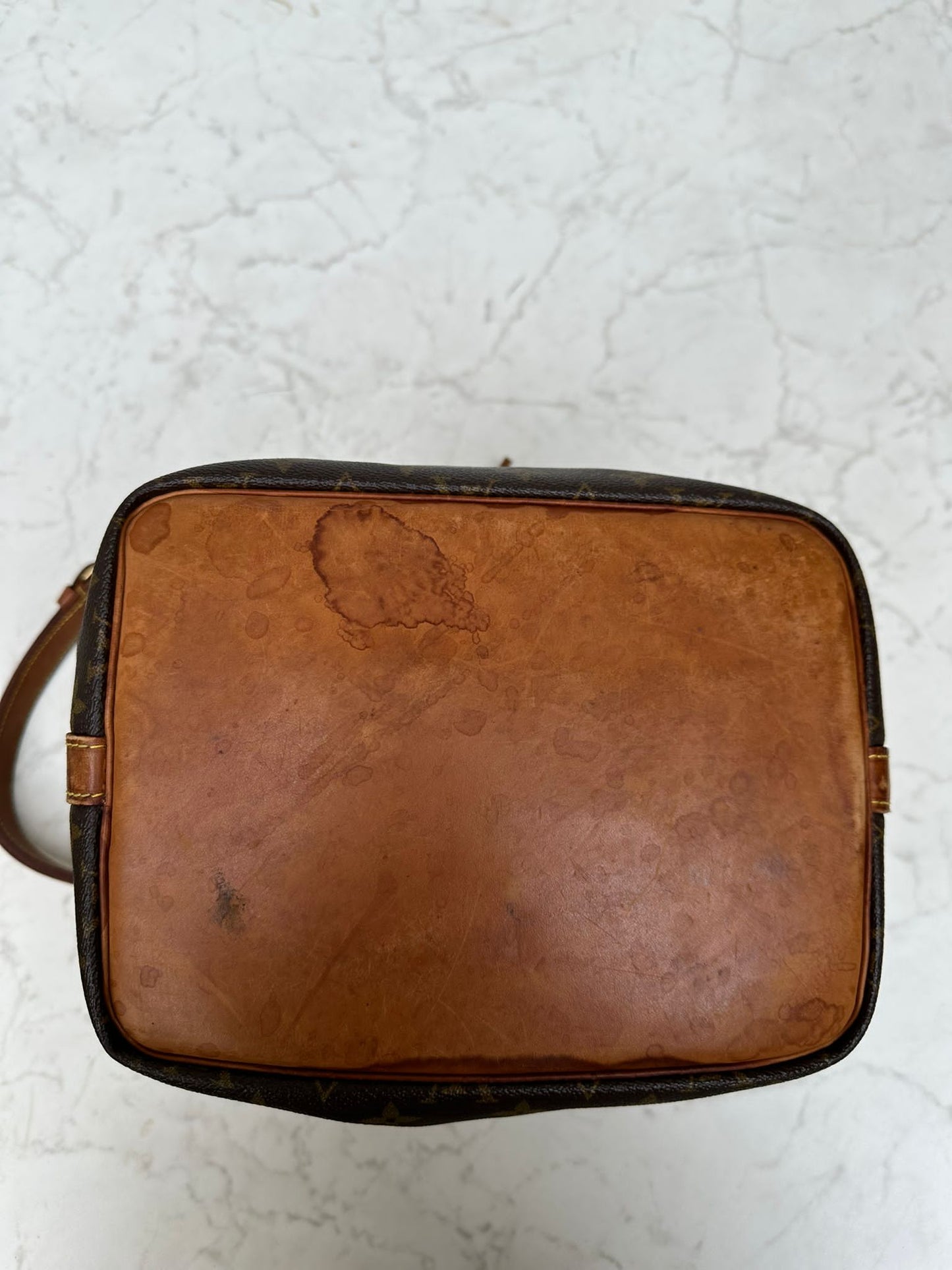 Vintage noe petit