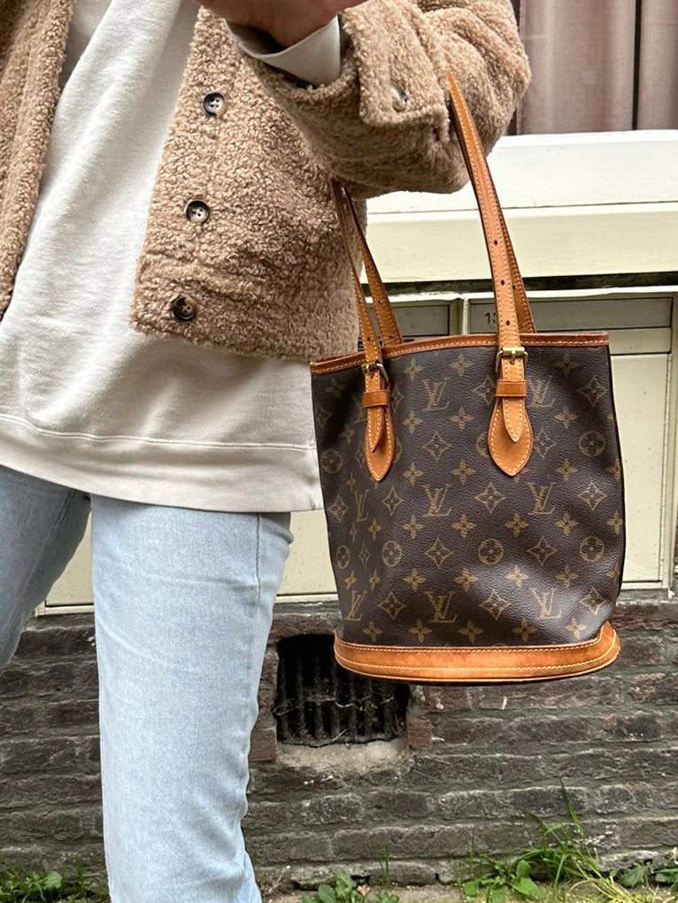 Vintage bucket PM bag