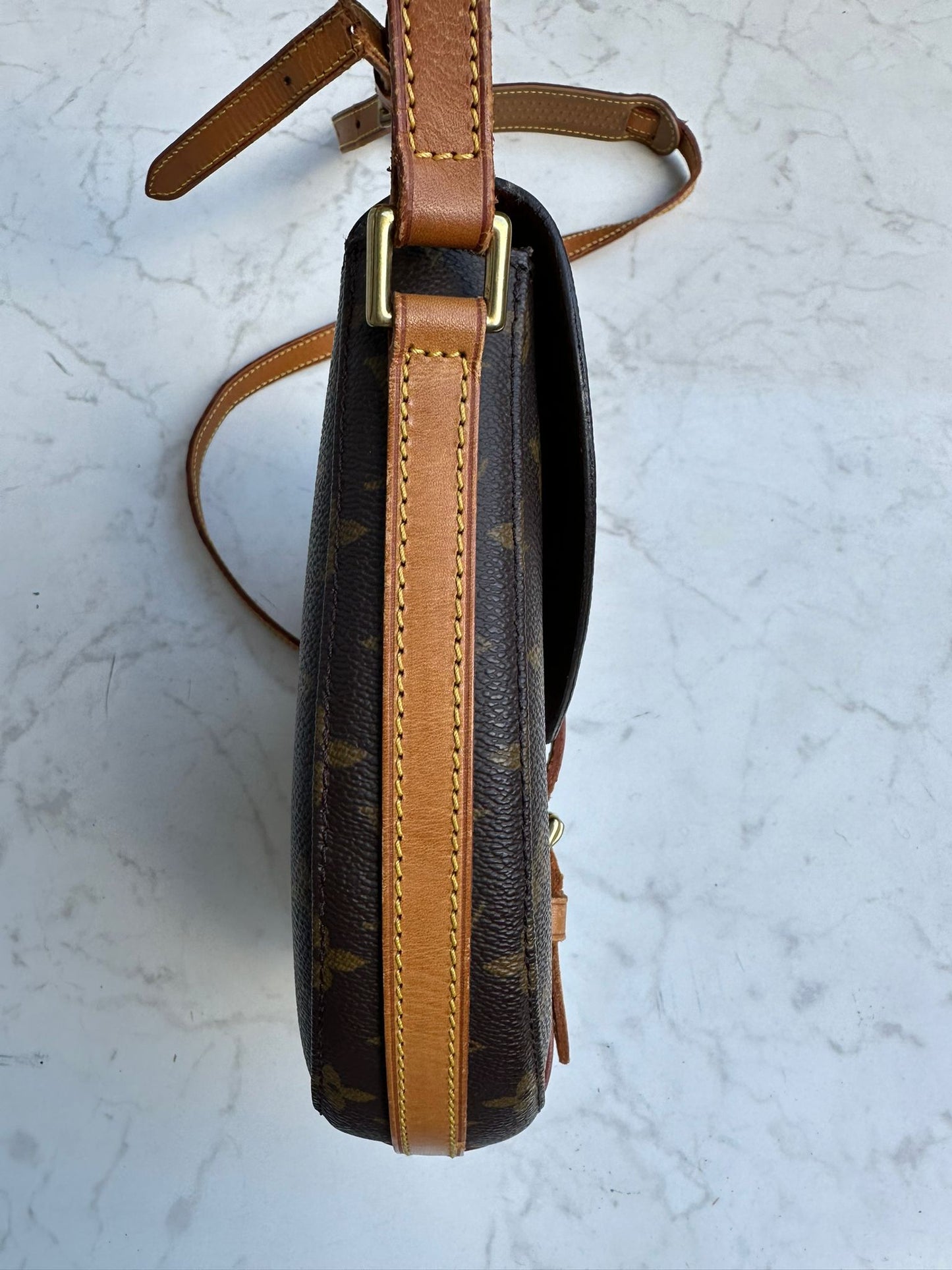 Vintage Chantilly MM