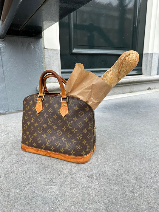 Alma leather handbag