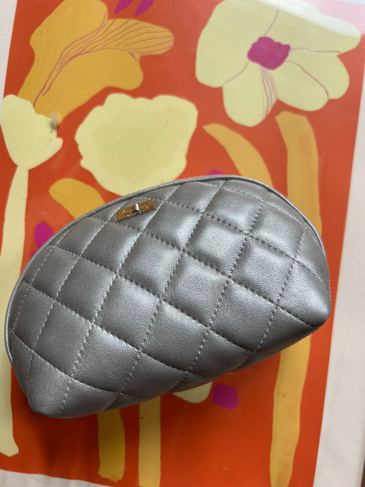 Pouch wallet