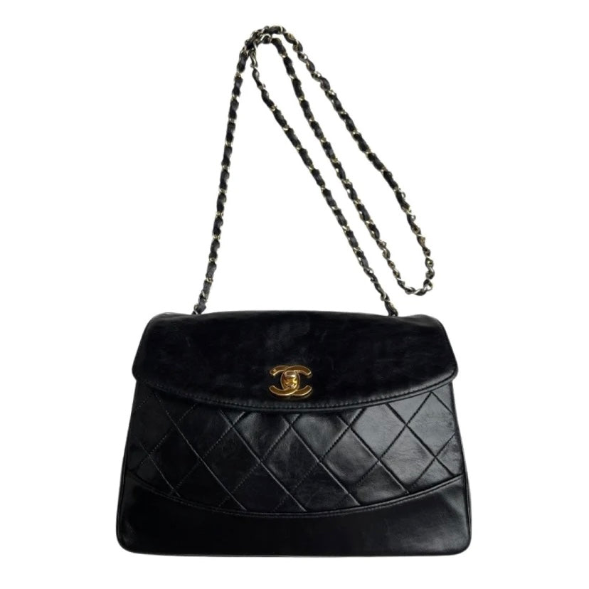 Vintage flap bag